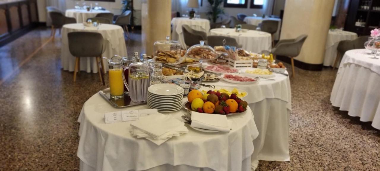 Hotel Villa Regina Margherita Rovigo Dış mekan fotoğraf