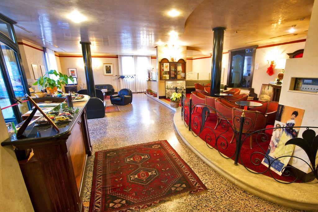 Hotel Villa Regina Margherita Rovigo Dış mekan fotoğraf